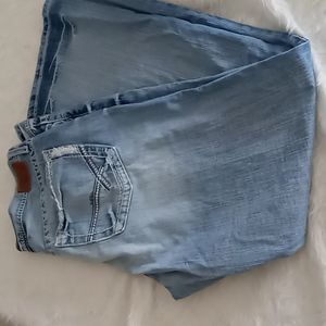 BKE Tyler light washed destroyed